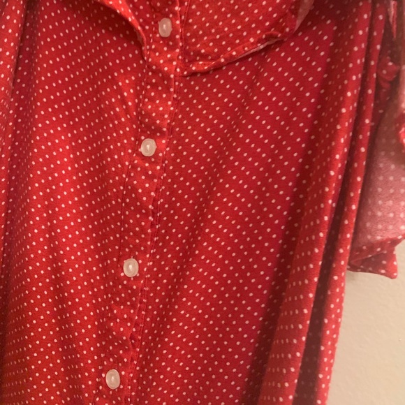Red polkadot button up exposed shoulder strap top - Picture 6 of 15